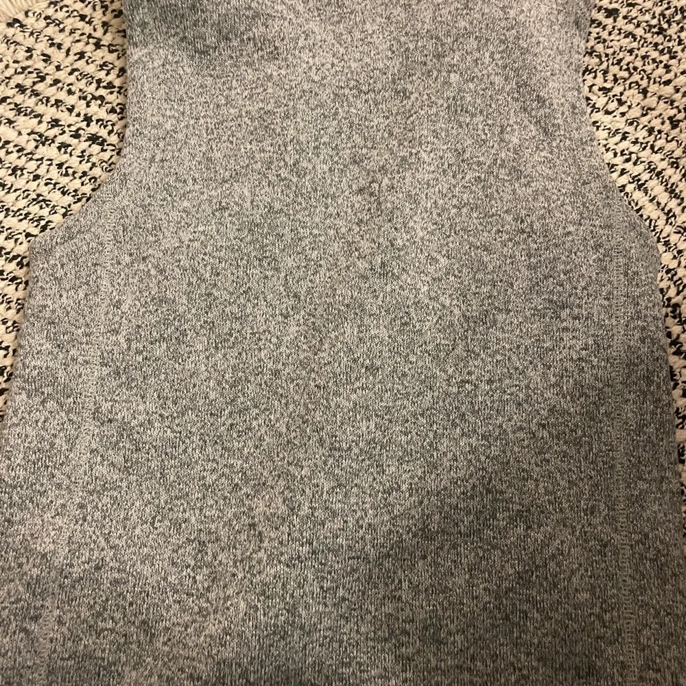Patagonia Heather Gray Zip-Up Vest - Picture 4 of 4